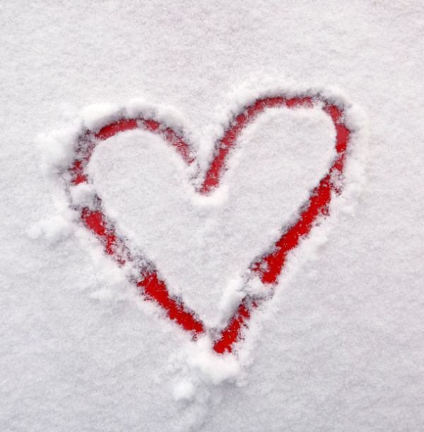 heart in snow