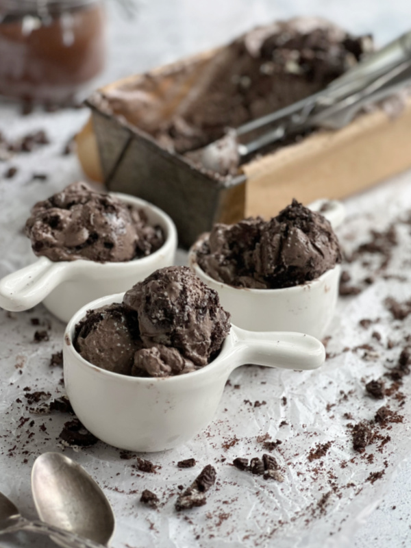 cookies and cream mocha ice cream in three white cups, 10 No-Churn Ice Cream Recipes.