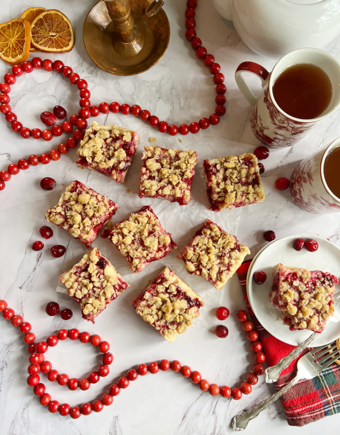 cheesecake bars and tea