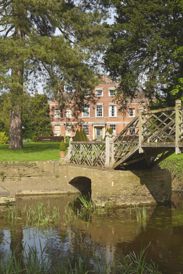Island Hall, Cambridgeshire