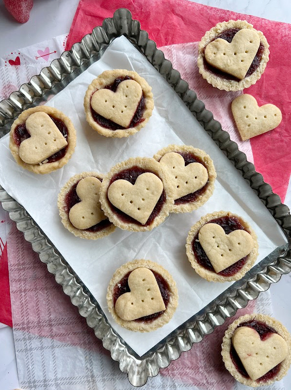 Raspberry almond tarts with hearts